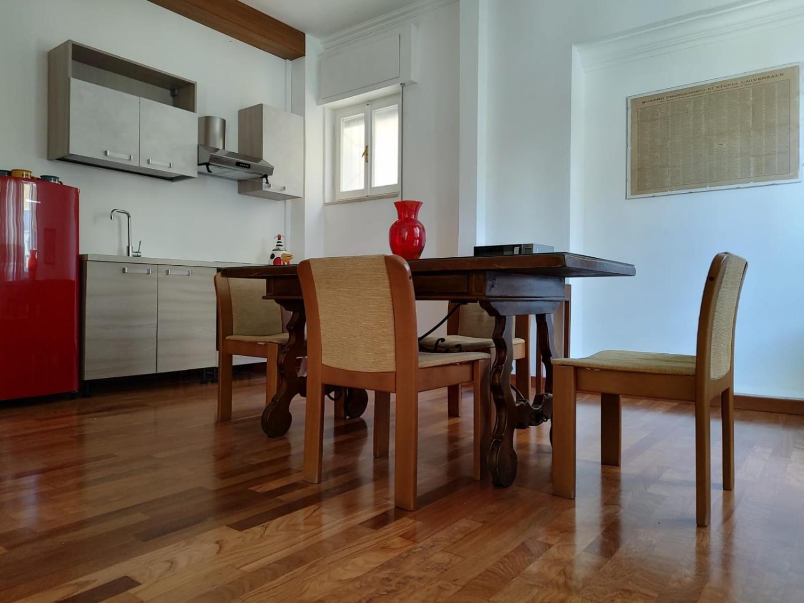 Nel Mezzo Del Cammin Apartment Brindisi Exterior photo